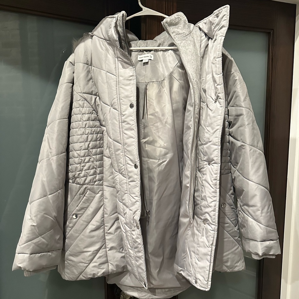 NWT Grey Quilted Coat with Removable Faux Fur Trimmer Hood
